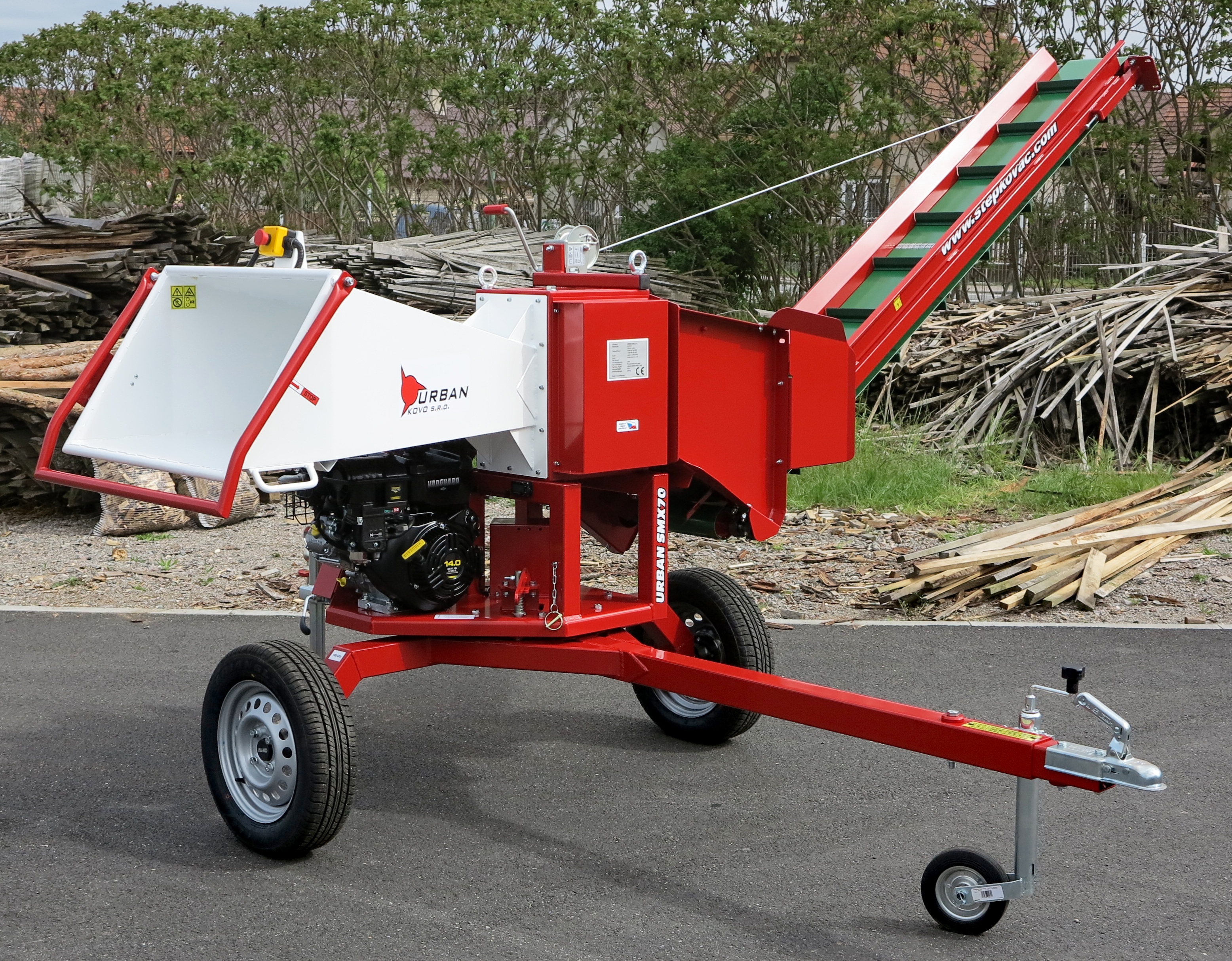 12 IMG_4177 dopravník 1.jpg (3.05 MB)